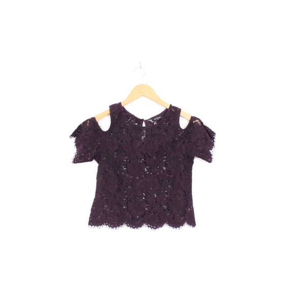 *Eclipse Purple Lace Cold Shoulder Top - Picture 7 of 7